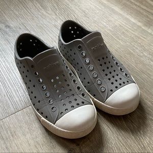 Native Jefferson Toddler Slip-on Size 10